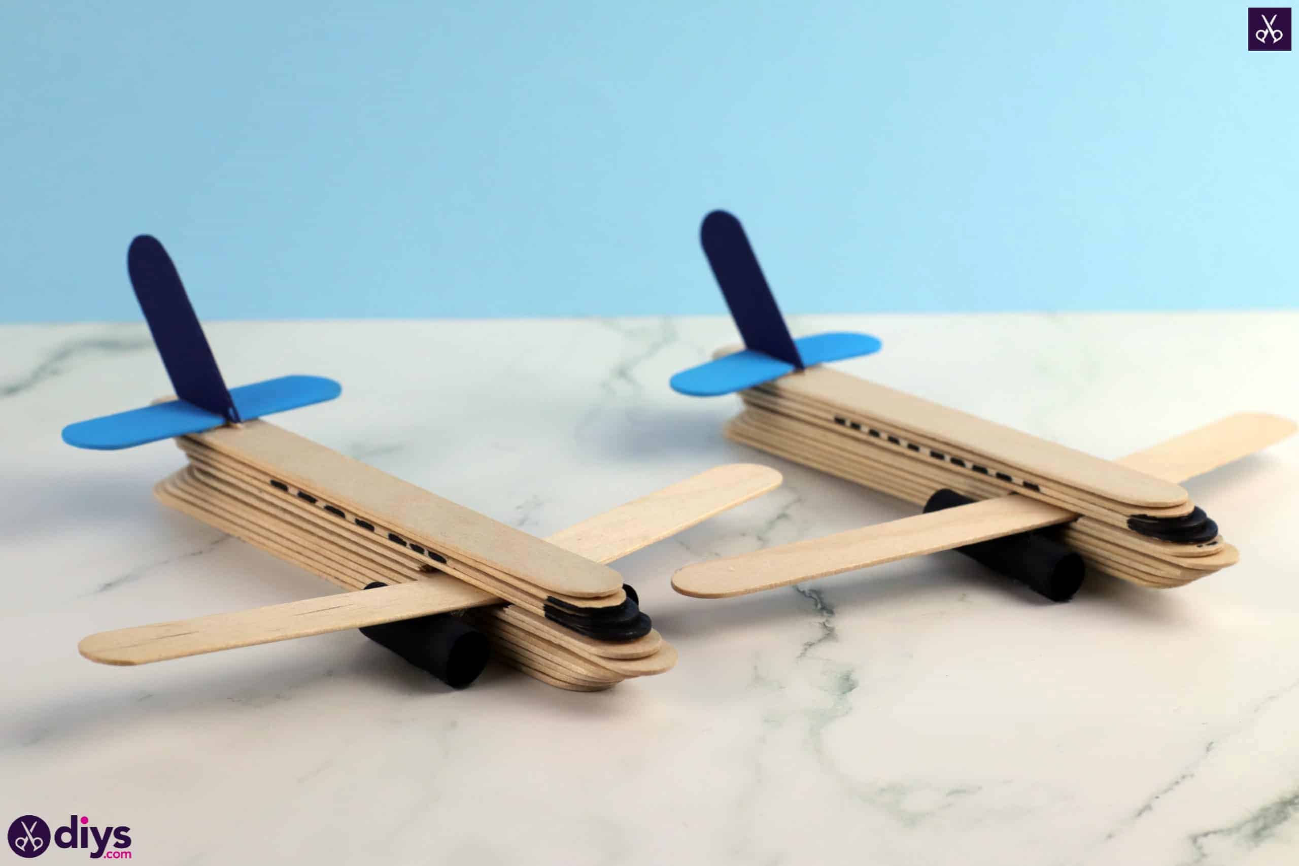 diy popsicle stick Popsicle Airplane