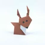 How to create an origami Christmas Reindeer