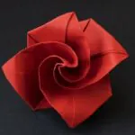 Steps to Create an Origami Rose: Craft Your Own Delicate Paper Flower